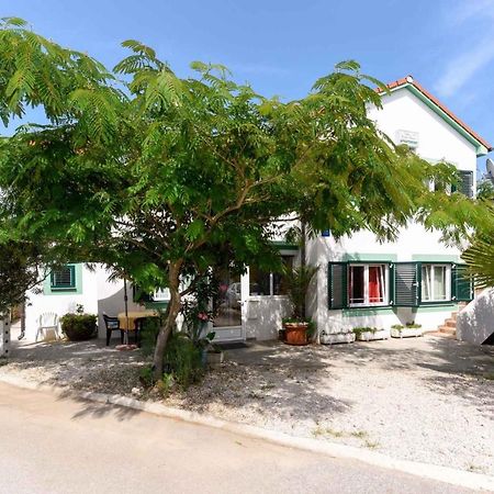 Apartments In Vir/Insel Vir 34750 Zewnętrze zdjęcie